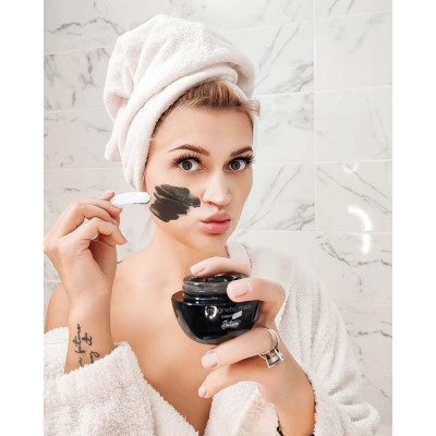 308 Likes, 163 Comments - 𝐃𝐢𝐚𝐧𝐚 𝐒𝐭𝐫𝐨𝐞𝐬𝐜𝐮 (by.diana.stroescu) on Instagram: 