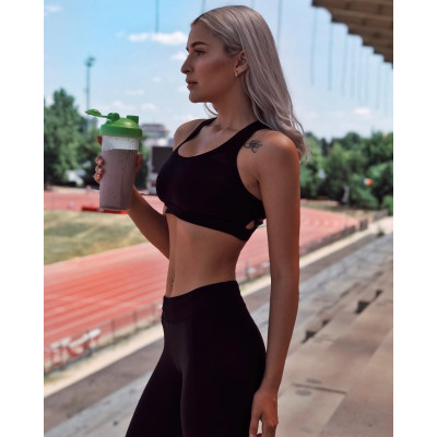 336 Likes, 4 Comments - Larisa Raicu (larisaraicu.ro) on Instagram: 